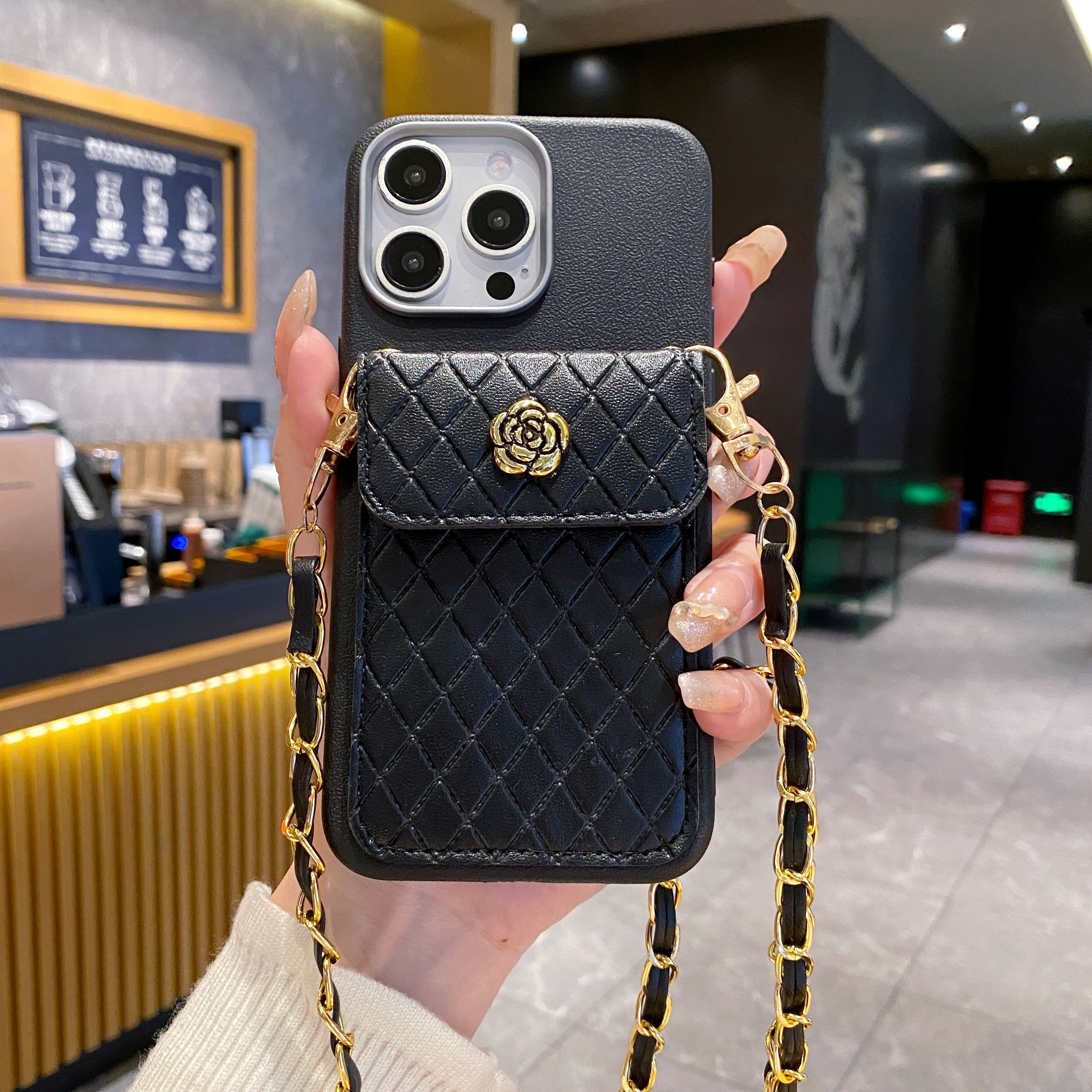 Black Texture Wallet With Golden Chain Silicon Phone Cases For iPhone 16 Pro Max